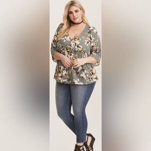 Torrid green floral babydoll top size 3X